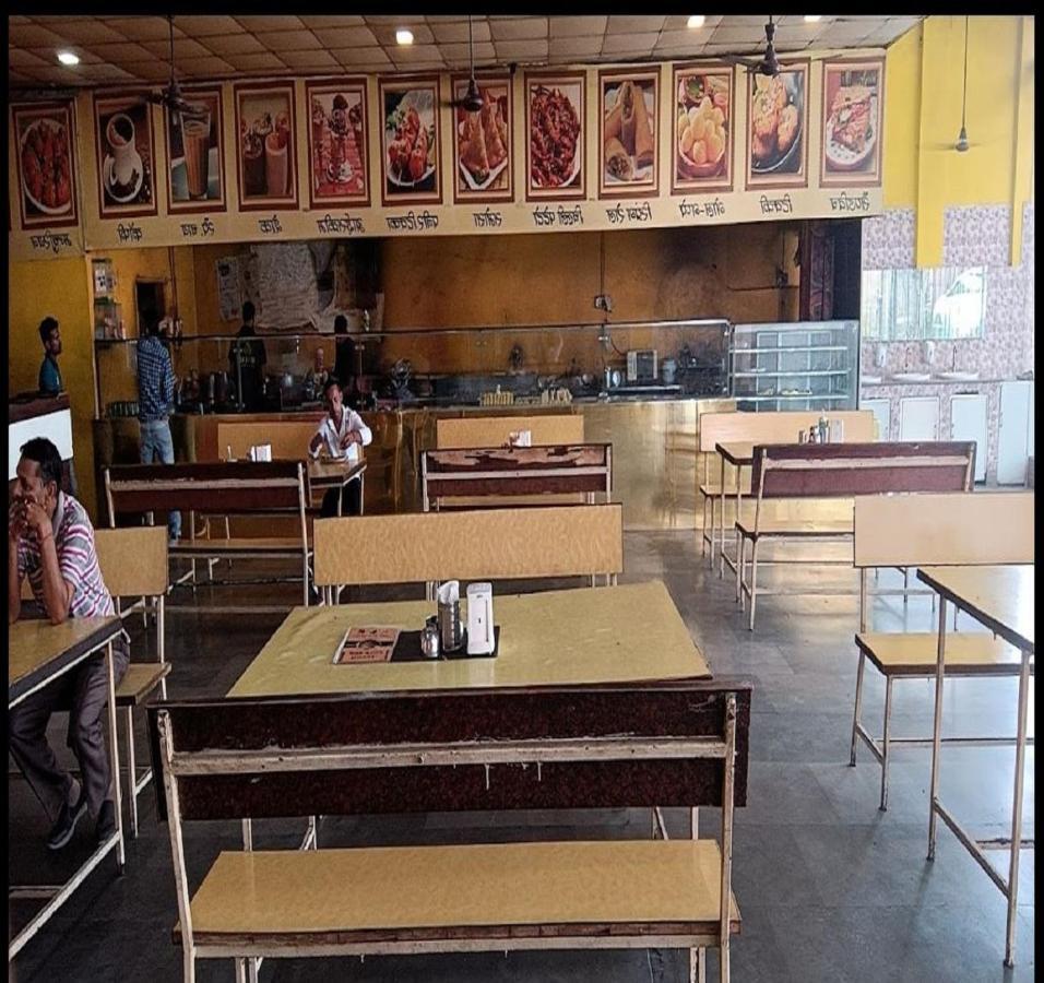 Royal Dhaba, Murthal Hotell Exteriör bild