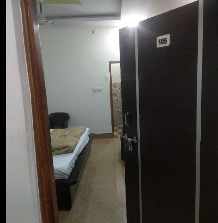 Royal Dhaba, Murthal Hotell Exteriör bild